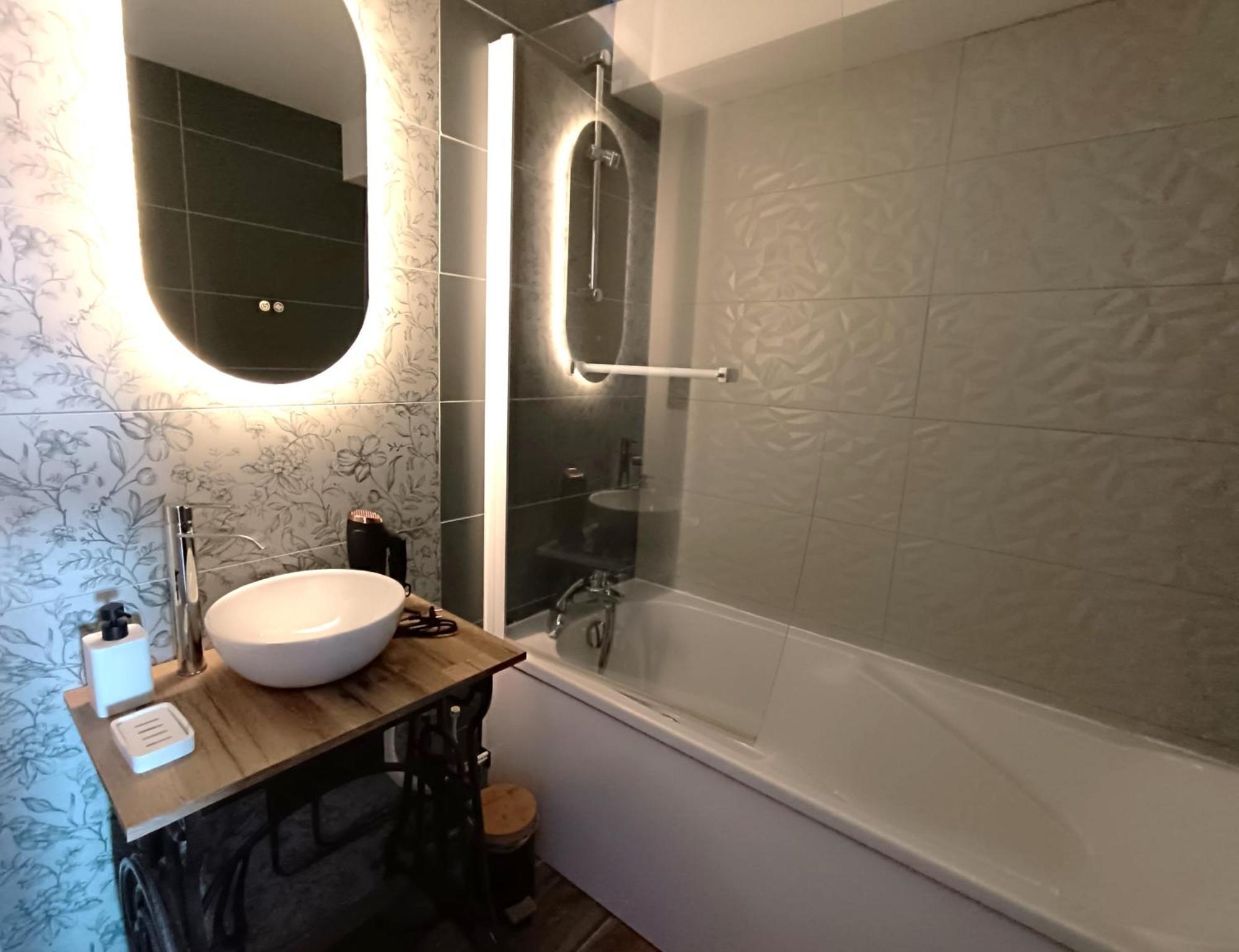 Studio Neuf Vue Mer Marina Довил Екстериор снимка
